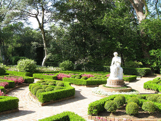 Segreto Secrets - Bayou Bend Garden