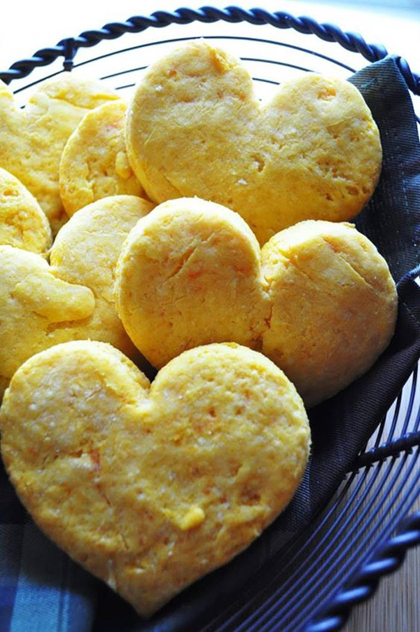 Segreto Secrets - My Valentine's Day Table Setting - Heart-Shaped Sweet Potato Biscuits