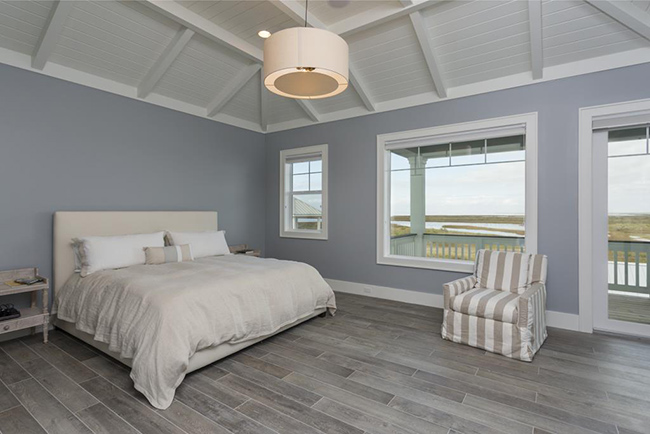 Segreto Secrets - Galveston Beach House -Bedroom with Bay View and Porcelain Wood Tiles