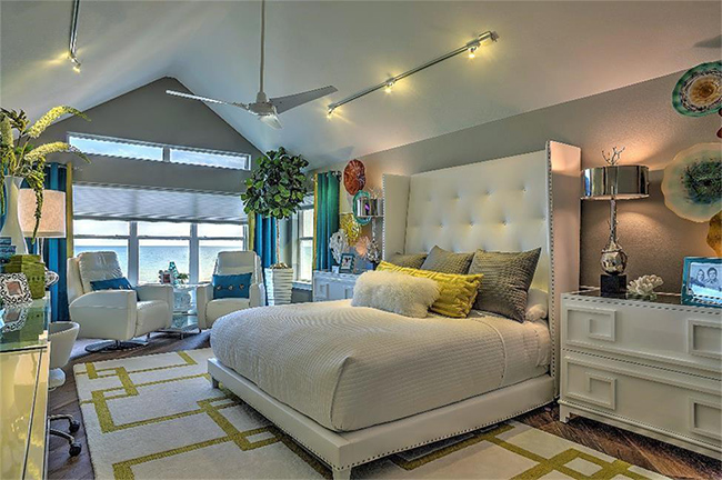Segreto Secrets - Galveston Beach House - Lush Tropical Modern Bedroom