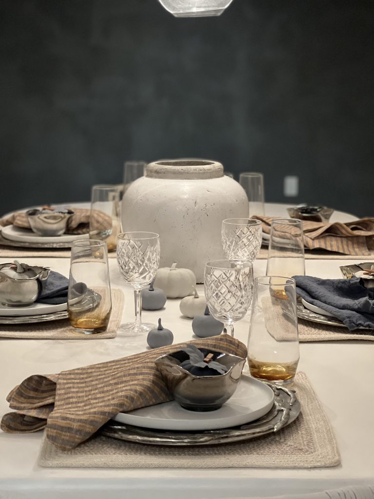 Thanksgiving tablescape