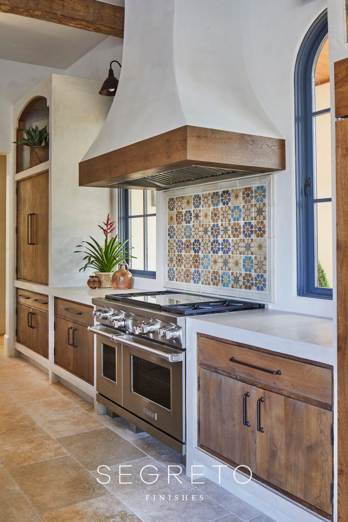 Mediterranean style kitchen by Segreto Finishes