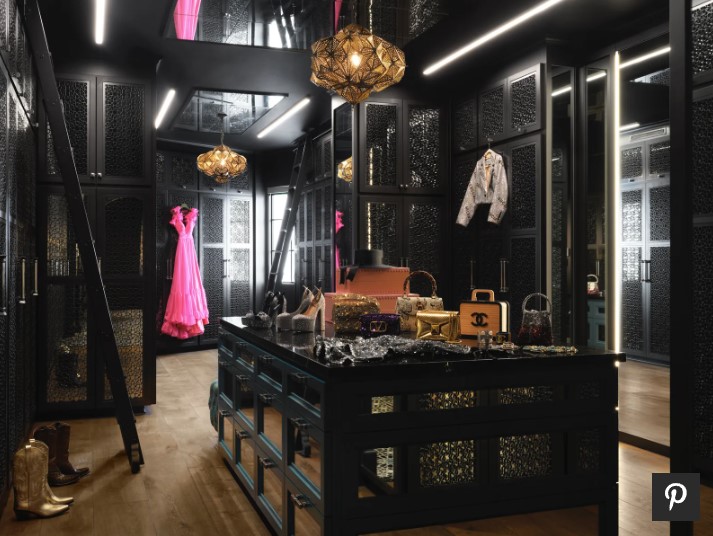 This is the walking closet