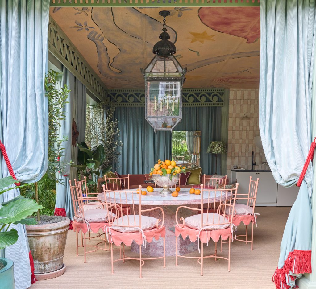 Hand-done wall covering on ceiling